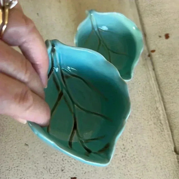 Vintage Italian Turquoise Leaf Trinket Bowls 2 - Picture 6 of 7